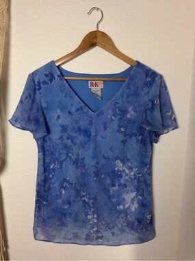 R&K Blue Floral V-Neck Short Sleeve Blouse